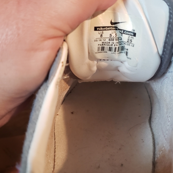 Retro nikes - Picture 3 of 6